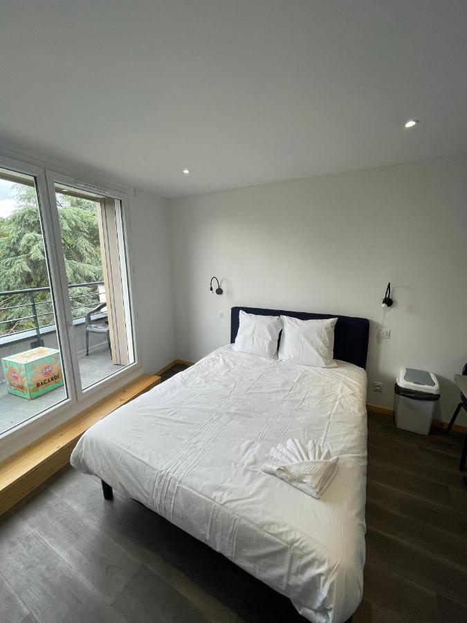 Le Salvador - Appart'Hotel De 18M2 A 44M2 La Talaudiere Buitenkant foto