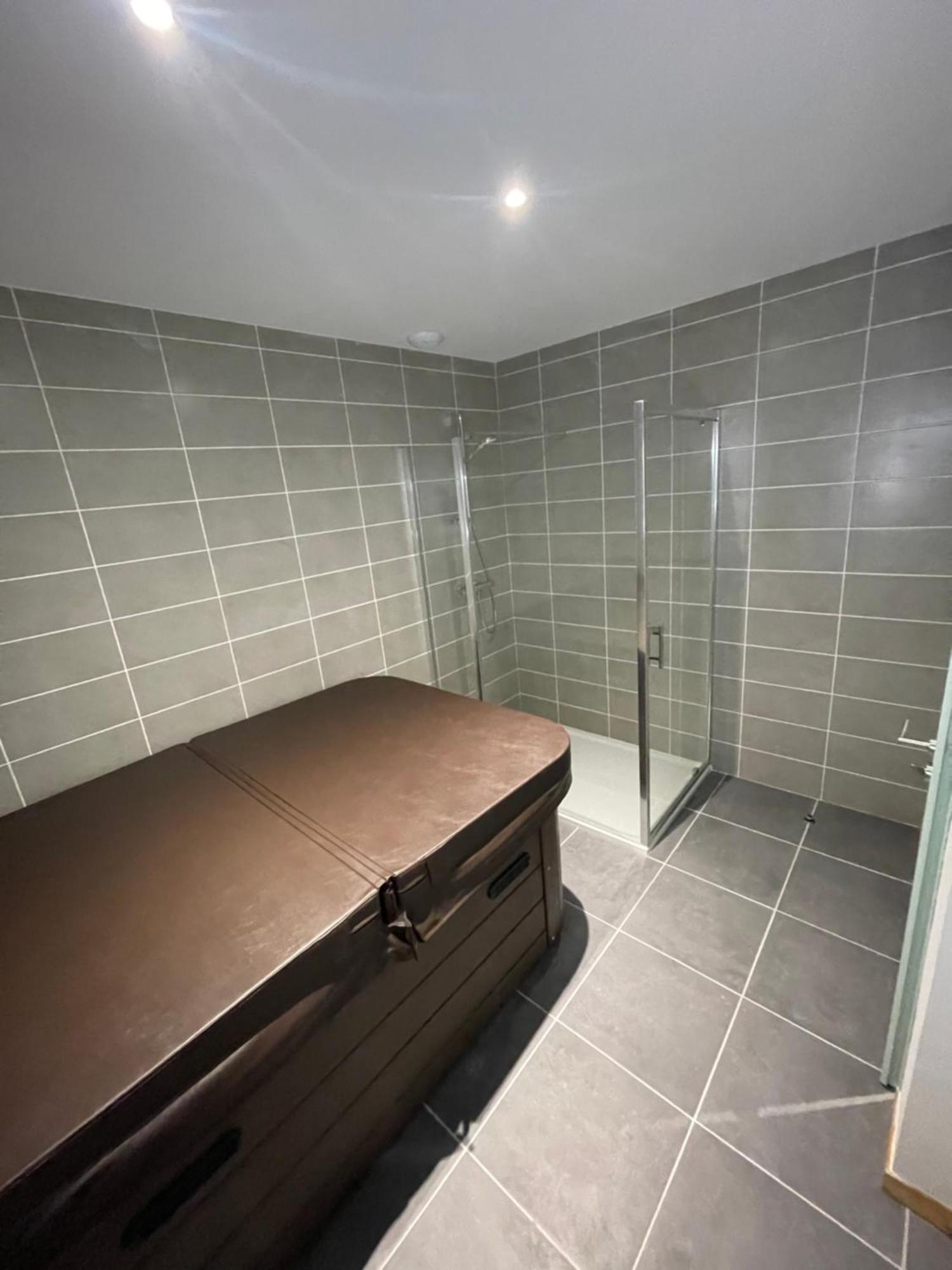 Le Salvador - Appart'Hotel De 18M2 A 44M2 La Talaudiere Buitenkant foto